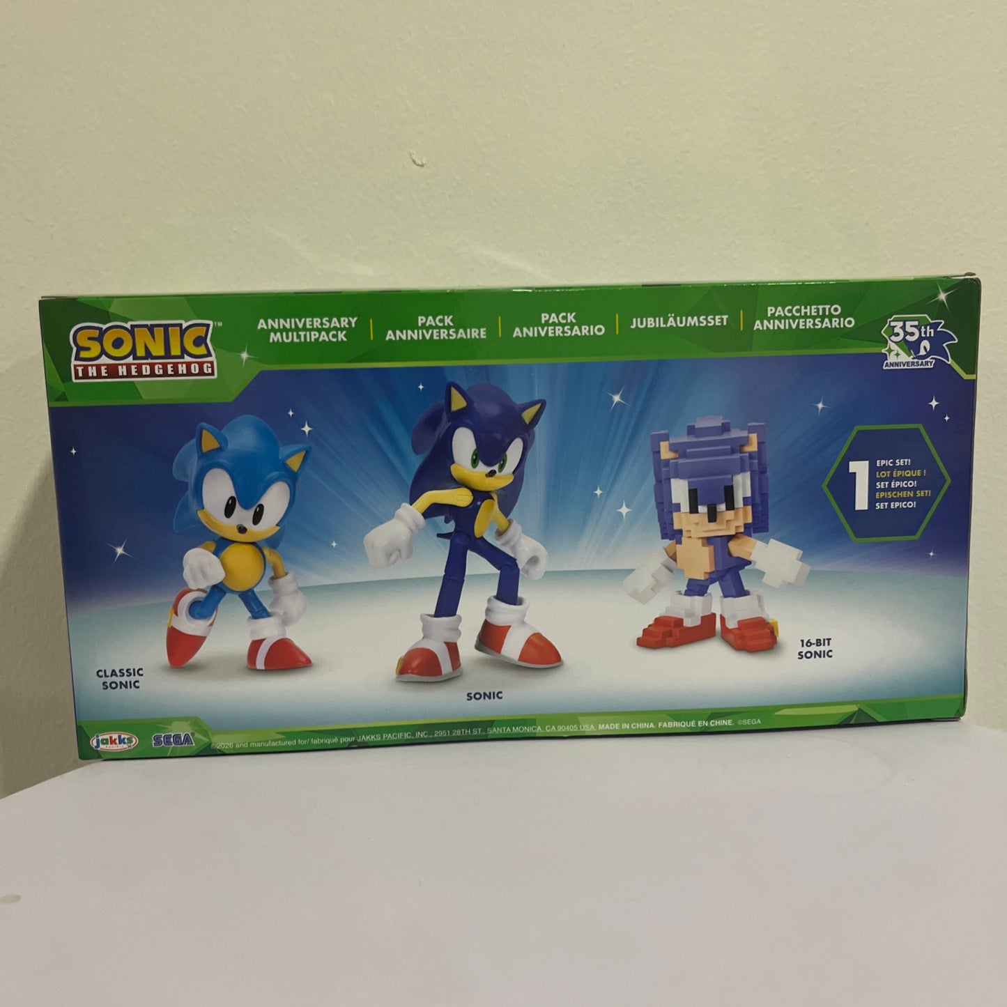 35th Anniversary Classic Sega Sonic & 16-Bit Sonic Action Figure 3-Pack New NIB